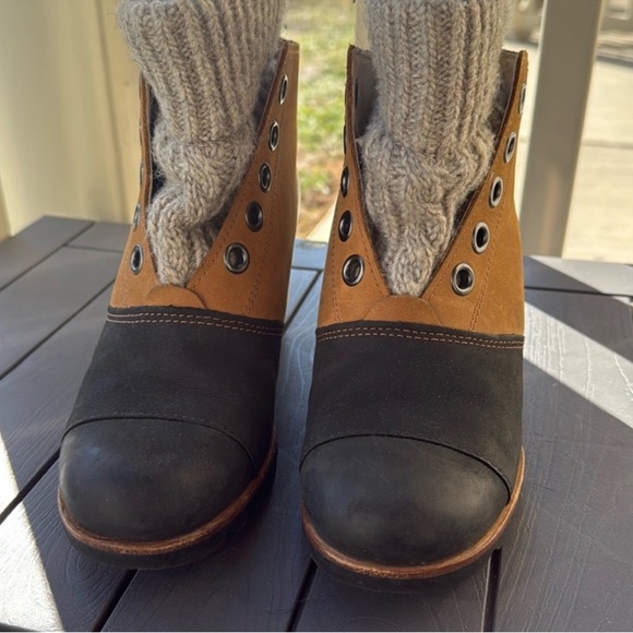 Sorel Joanie Sweater Boots Booties Wedge - Picture 3 of 6